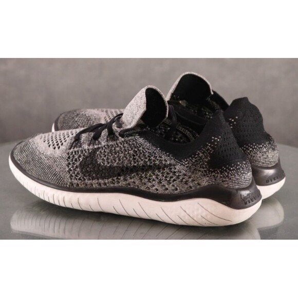 Nike Free Run Flyknit Women's Running Shoes Size 9 Oreo Black Gray 942839-101 - Picture 6 of 11